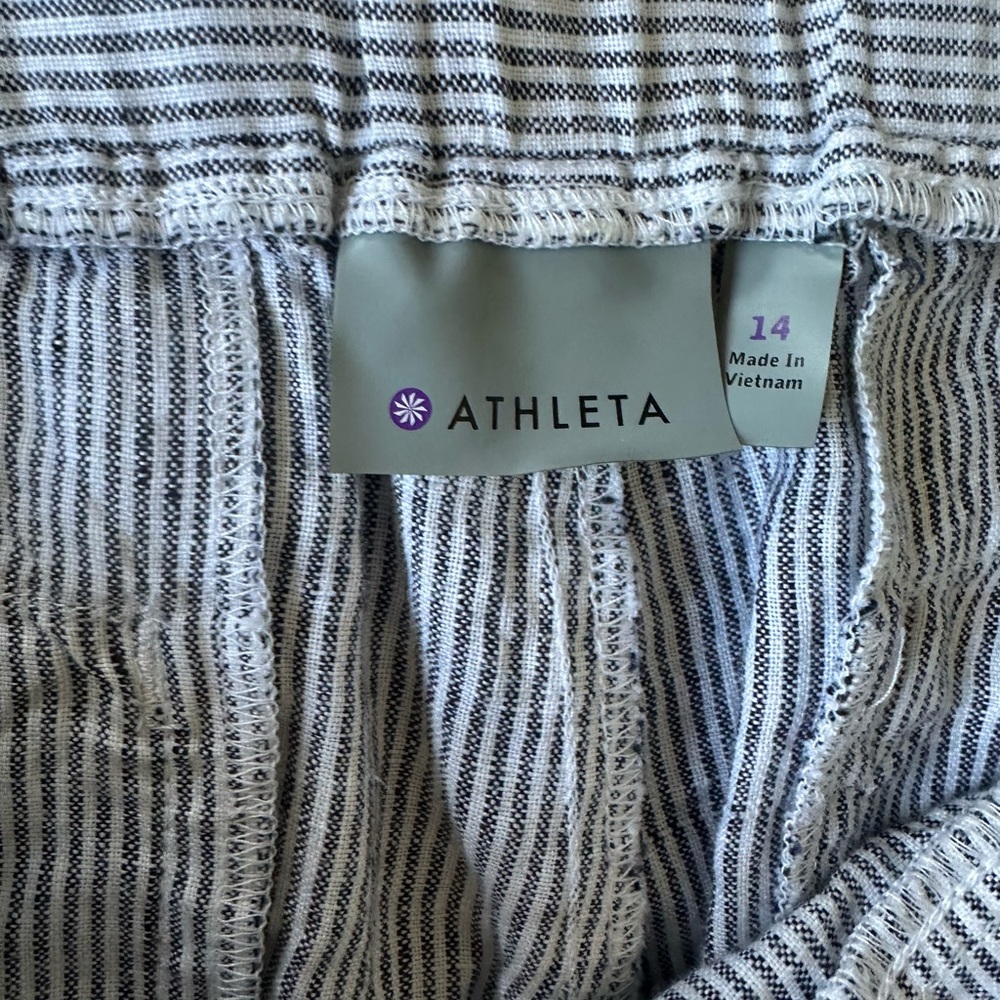 ATHLETA blue & white pinstriped 100% linen wide leg pants size 14 - Picture 6 of 7